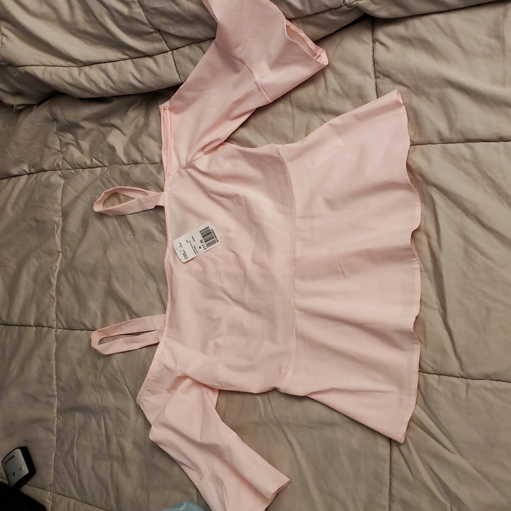 Light pink off the shoulder top brand new